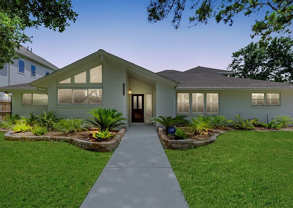 1st image of 4931 Braesvalley Dr