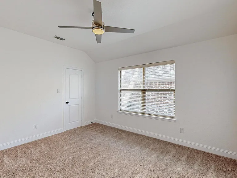 712 Davinci Ct — Photo 25