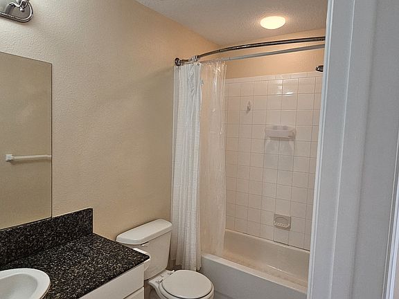 5th image of 649 Cornerstone Dr #649