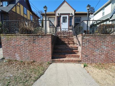 597 Kimball Ave, Yonkers, NY, 10704