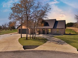 141 Ronnie Ln, Weatherford, TX 76088