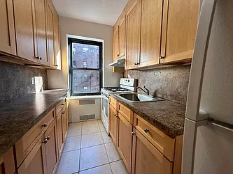 Rented by Voro Purple LLC