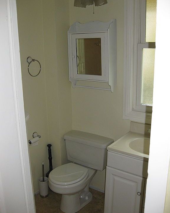 2nd image of 3031 E Corto Pl