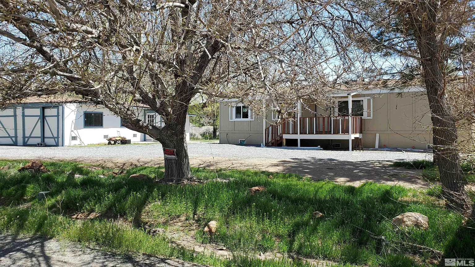 4780 Skaggs Cir photo 1