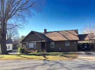 150 Erwin St, Cooleemee, NC 27014