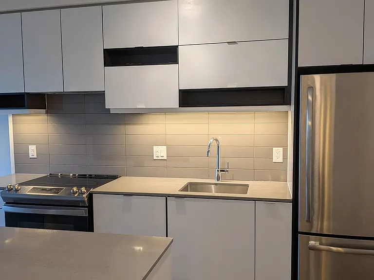 4065 Confederation Pkwy #605 — Photo 17