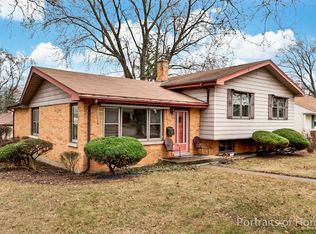 901 S La Londe Ave, Lombard, IL 60148