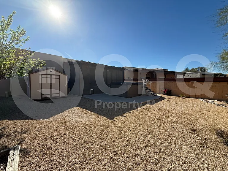 1230 N Golden Palomino Pl — Photo 3