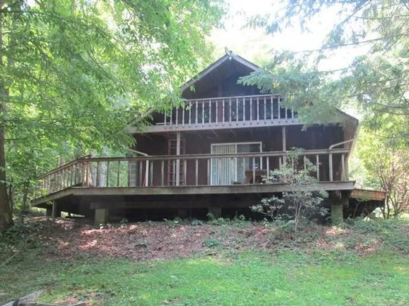 49 Rodenbach Ln, Towanda, PA 18848