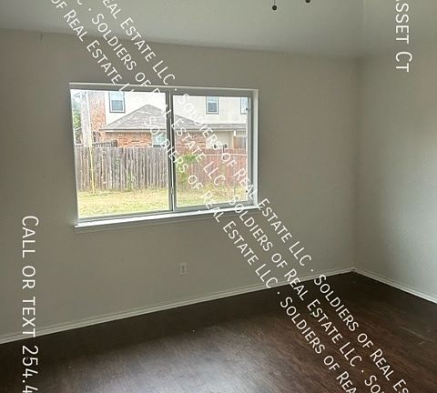 3rd image of 3901 Basset Ct