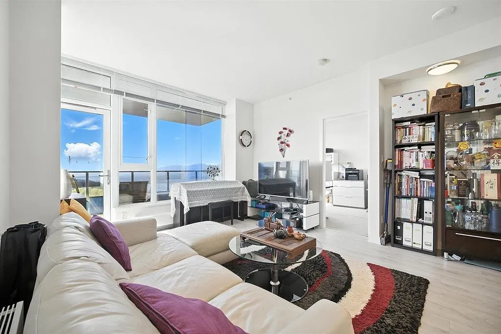 2 bed, 825 sqft, $2,700 — Photo 4