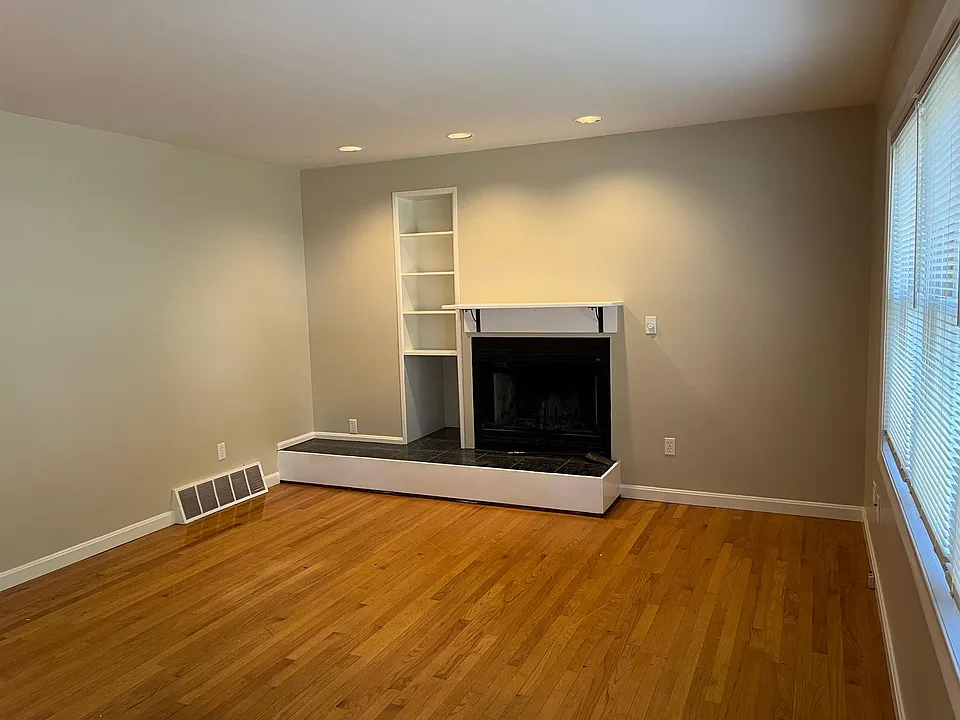 Living room with fireplace
