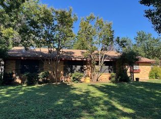 512 NW Hillery St, Burleson, TX 76028