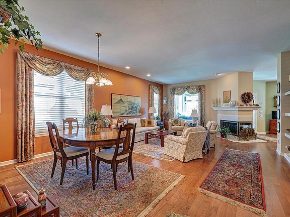 5th image of 2741 S Silver Creek Dr