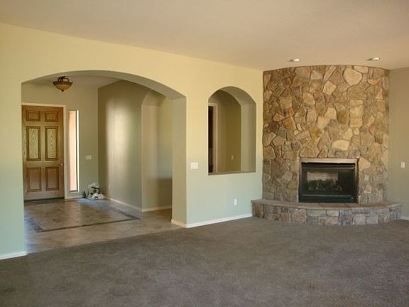 3rd image of 2020 W Calle De Las Estrella