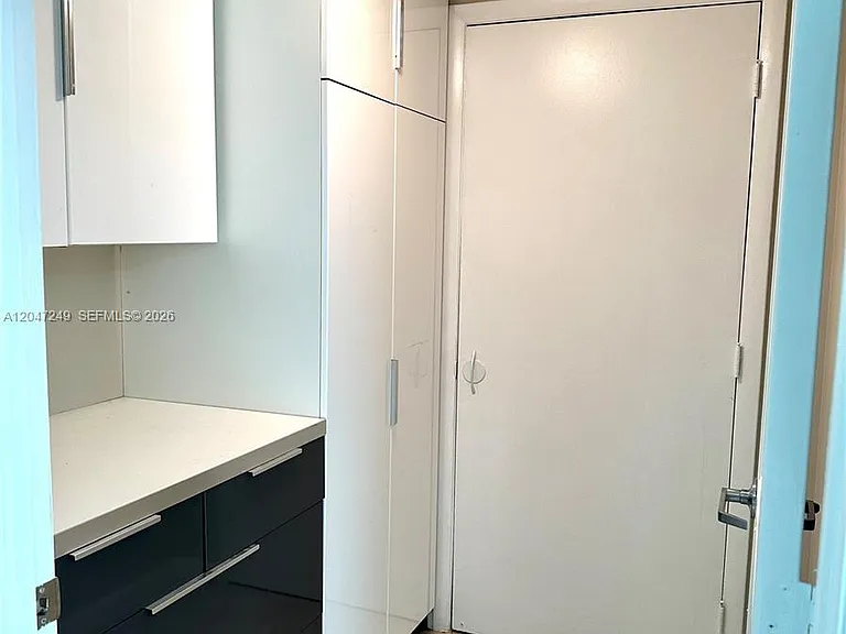 1800 N Bayshore Dr #2315 — Photo 22