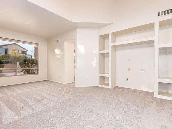 3rd image of 3553 N Barron Cir