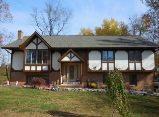 1814 Needy Rd, Martinsburg, WV 25405