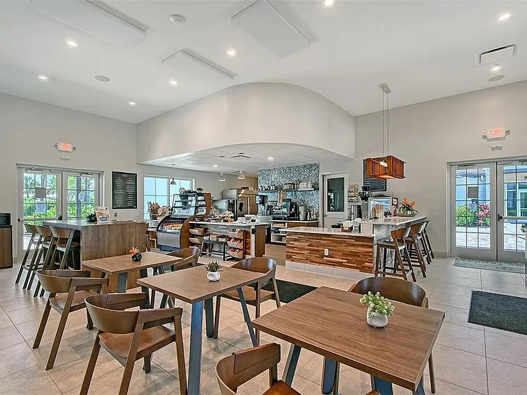 17624 Crescent Moon Loop — Photo 47