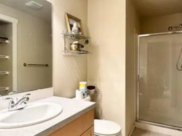 576 Lingering Pine Dr NW, Issaquah, WA 98027