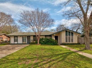 301 Brentwood St, Round Rock, TX 78681