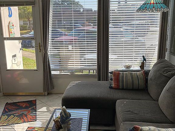 3rd image of 4316 Tahitian Gardens Cir APT D