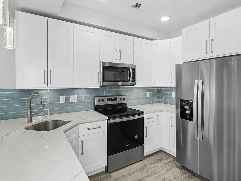 1302 N Marshall St #2 — Photo 14