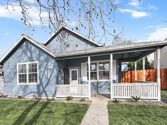 3rd image of 225 Creekside Way