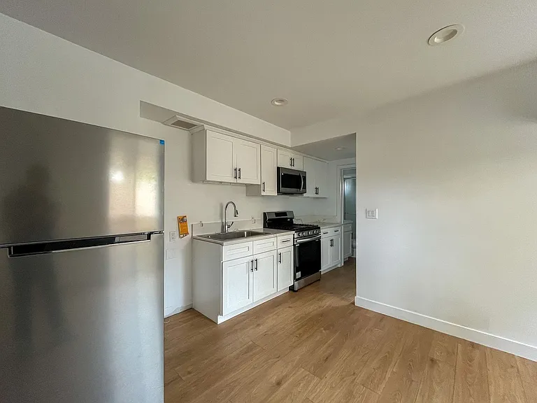 1034 Magnolia Ave — Photo 15