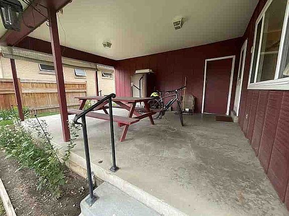 4th image of 6600 E Bethany Pl