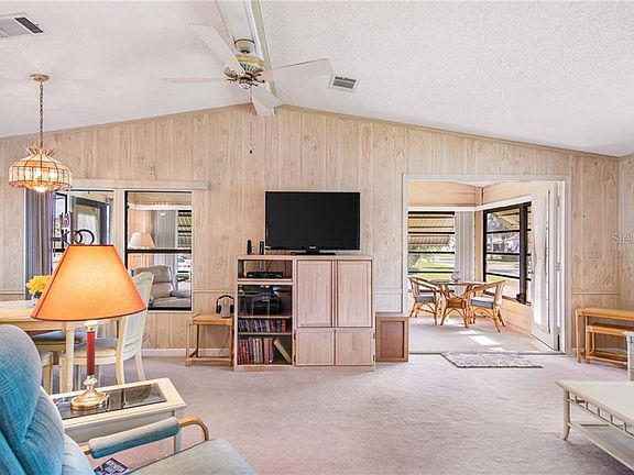 4th image of 844 Seabrook Ct