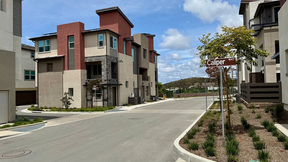 Building Photo - 452 Caliper Way