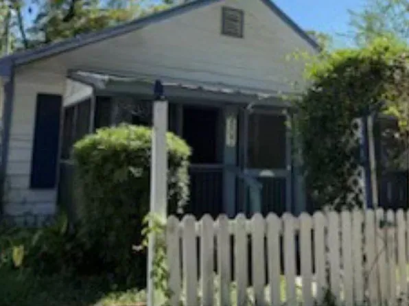 807 Goodbread Ln, Tallahassee, FL 32303