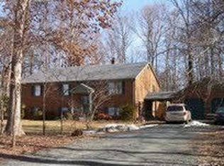 2274 Country Club Rd, Appomattox, VA 24522