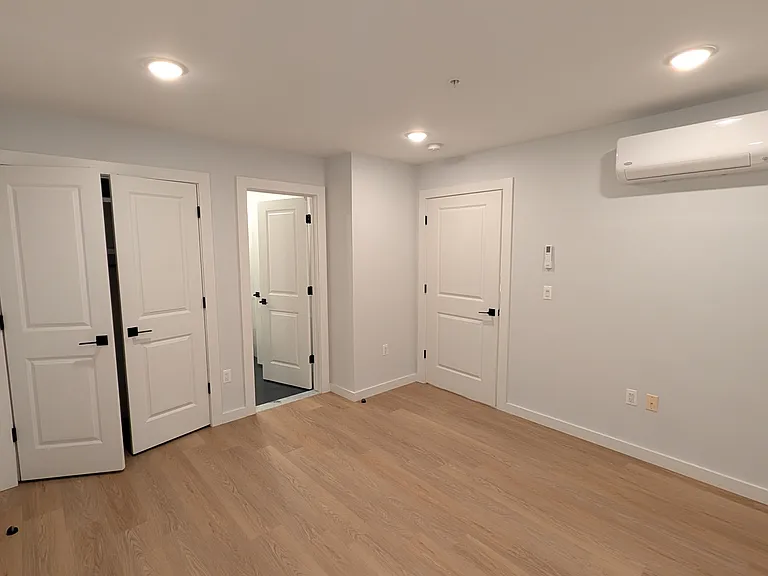 55A109 Tunxis Ave #109 — Photo 7