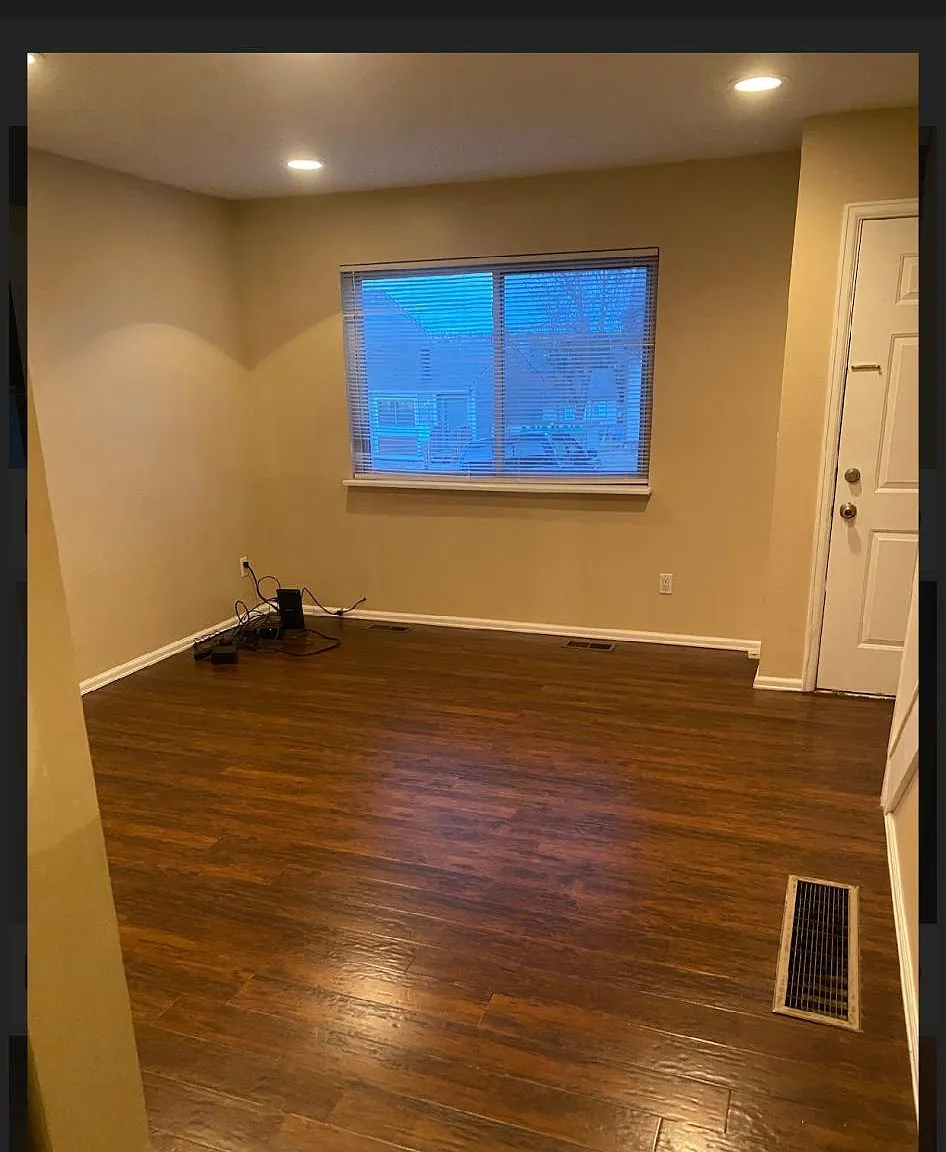 2 bed, 1063 sqft, $1,650 — Photo 2