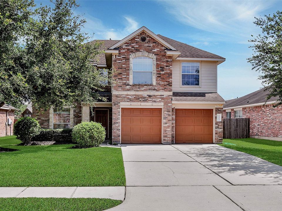 1st image of 21313 Heritage Forest Ln