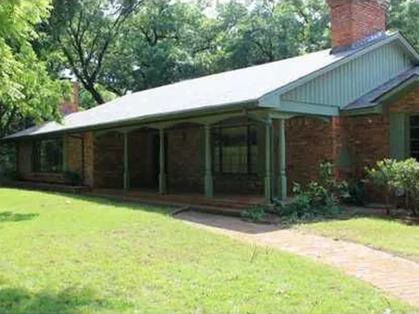 5701 N Stonewall Dr, Oklahoma City, OK 73111