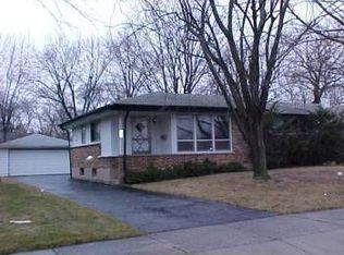 3236 Rugby Ct, Waukegan, IL 60087
