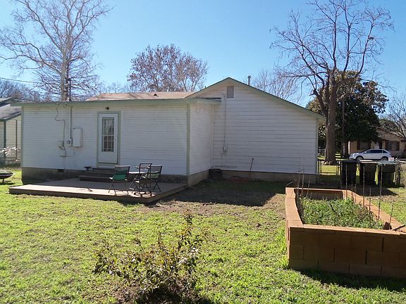 2nd image of 317 Sherbarb Ave