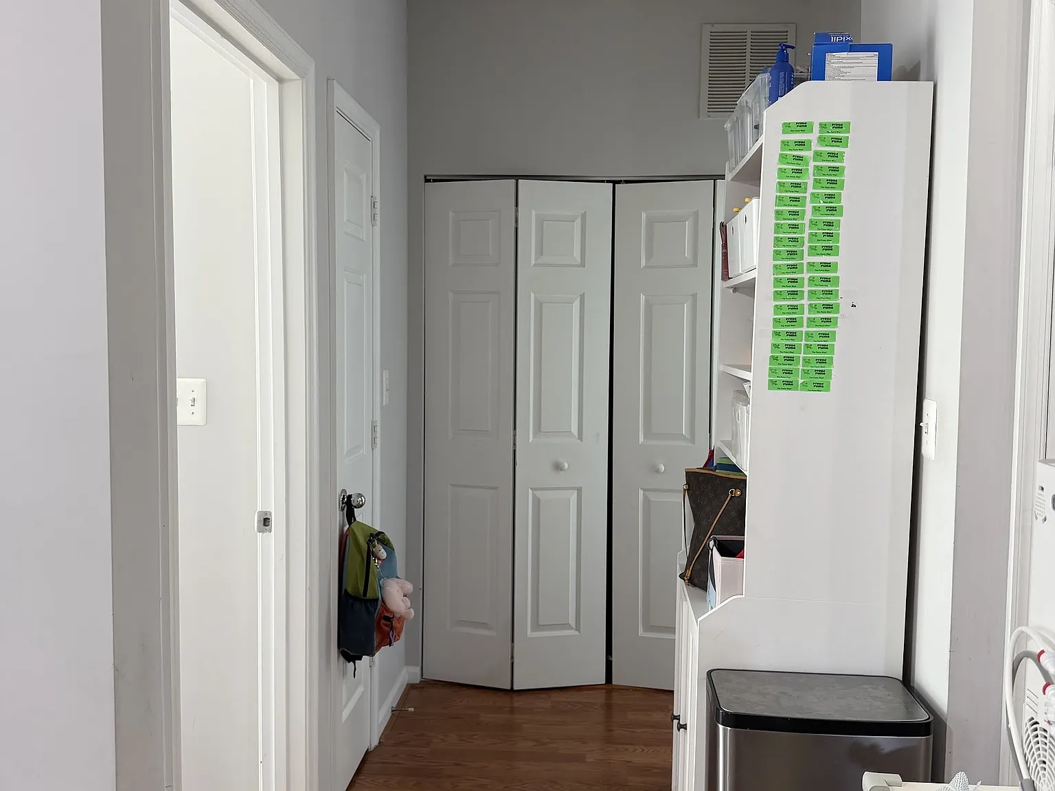 2 bed, 1102 sqft, $2,400 — Photo 3