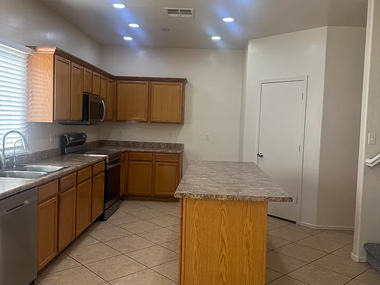 20008 N Flamenco St — Photo 5