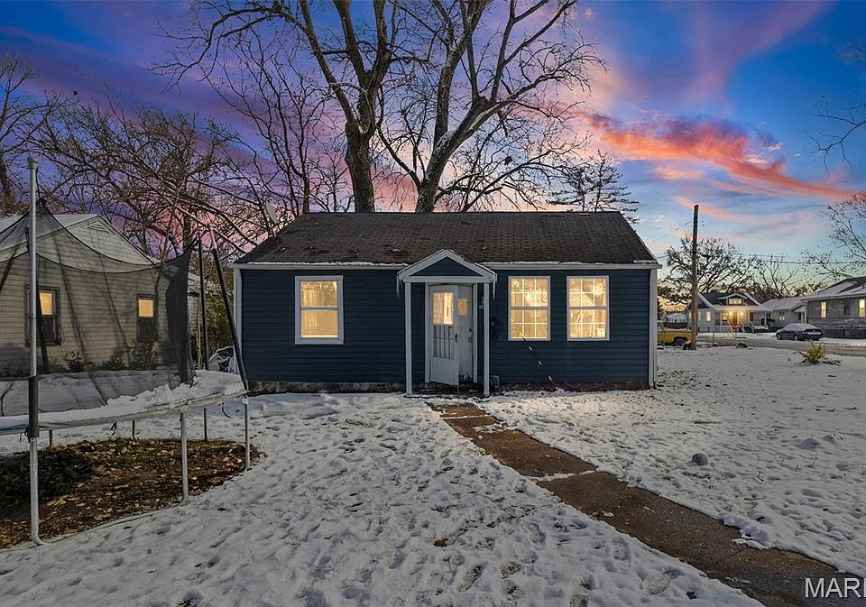 1st image of 800 Lindy Ct