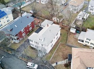 14 Glenwood Cir, Lynn, MA 01902