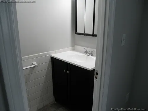 36 Greentree Ln #12 Photo 1