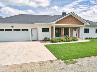 31254 Yale Ave, New Hartford, IA 50660