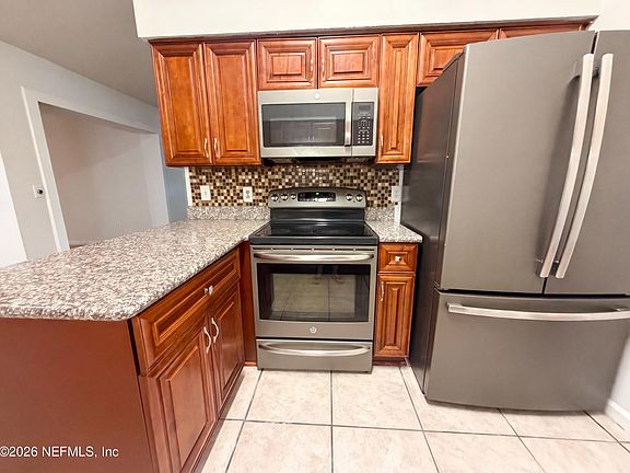 3rd image of 841 CHALMET Lane