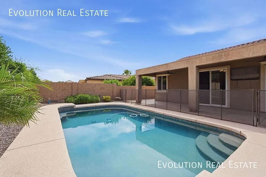 5BD/4BA Home with Two Private Casitas & Pool Chandler, AZ | $3,500/mo — Photo 1