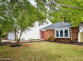 246 E Juniper Ave, Sterling, VA 20164