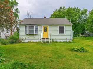 202 N Peoria St, New Holland, IL 62671